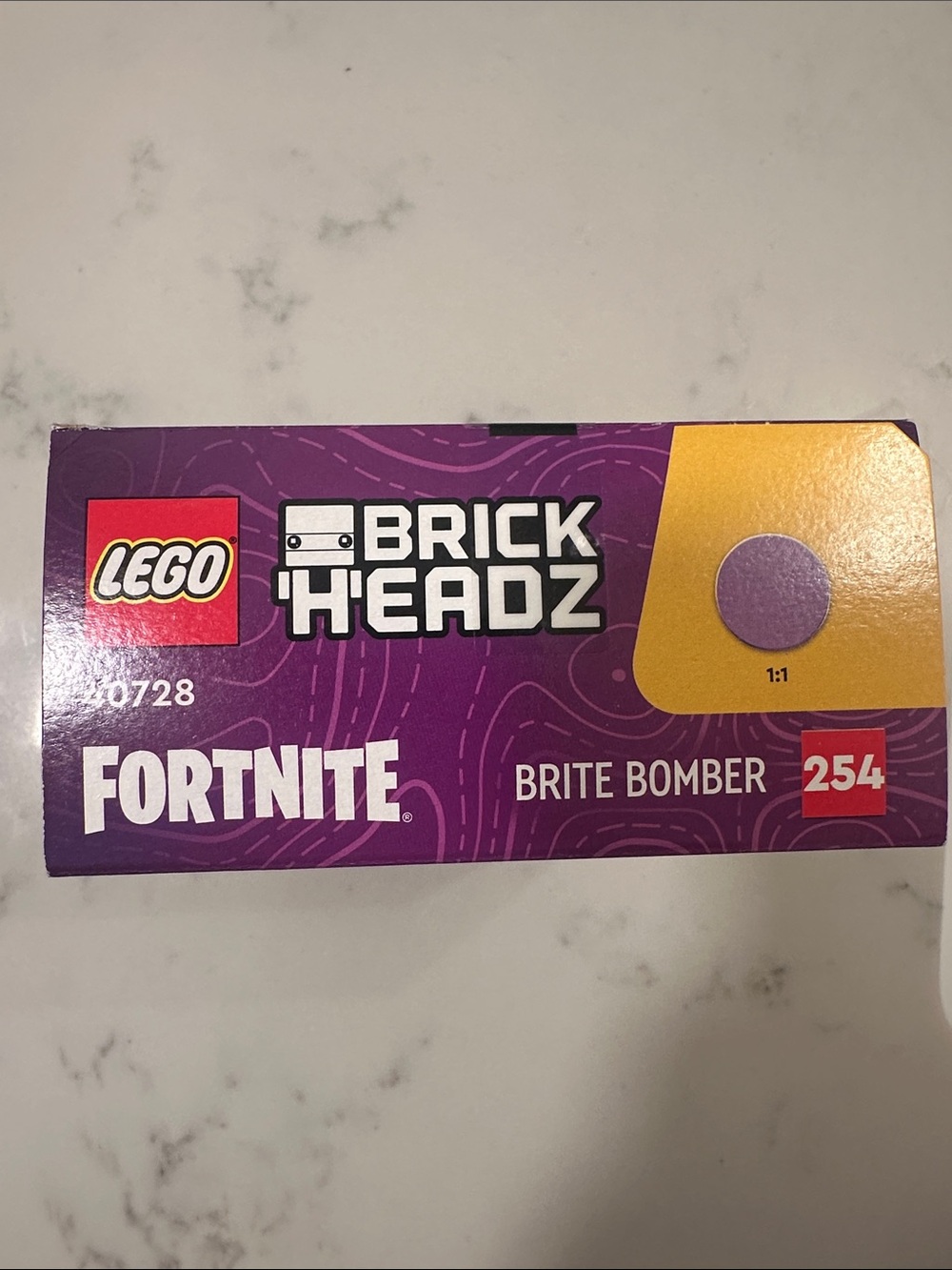 LEGO BrickHeadz Fortnite Cuddle Team Leader - Pink and Purple - Picture 2 of 3